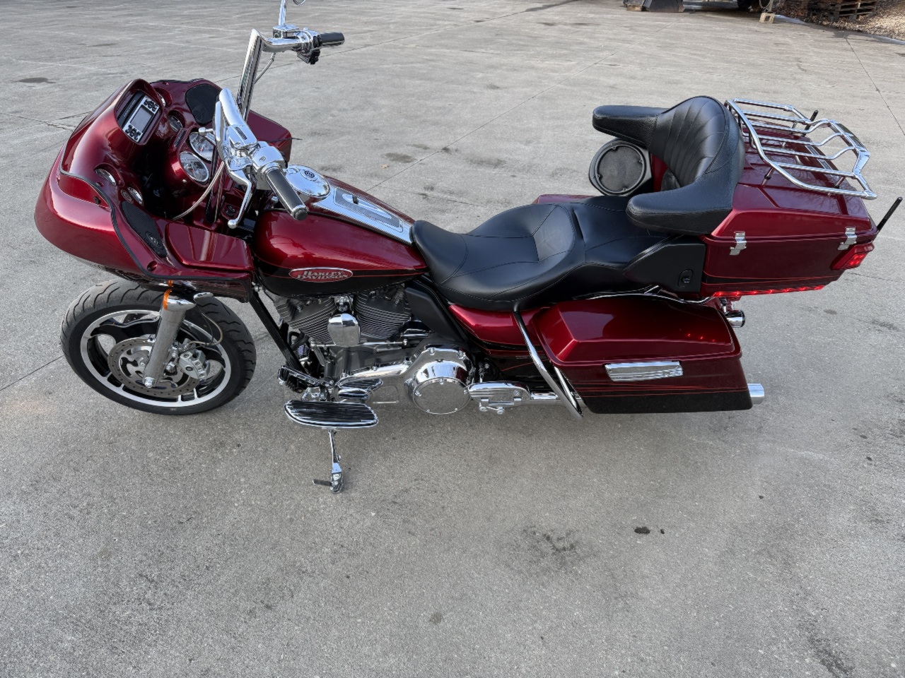 2011 Harley-Davidson FLHTRUSE CVO Road Glide Ultra